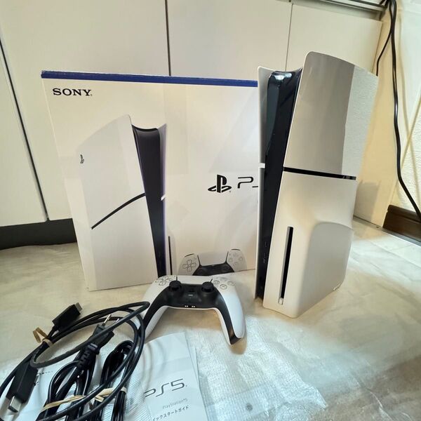 PlayStation5 SONY プレイステーション5 CFI-2000A01 ディスクドライブ搭載モデル