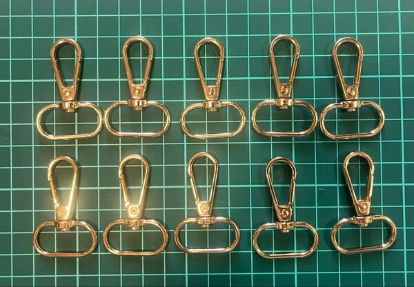 ナスカン25mm ゴールド 金色 10個 回転式 レバー無し カラビナ
