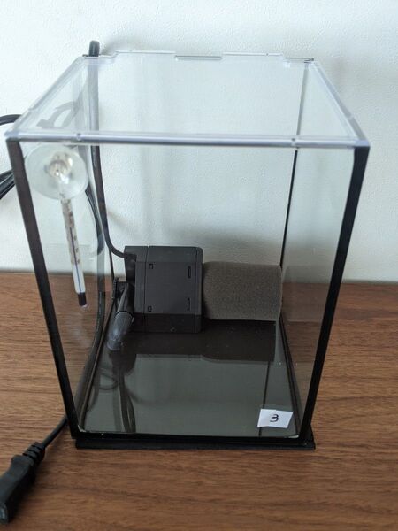 ベタセット③ クリスタルキューブ150H/B & 水作フィルター & GEX水温計S