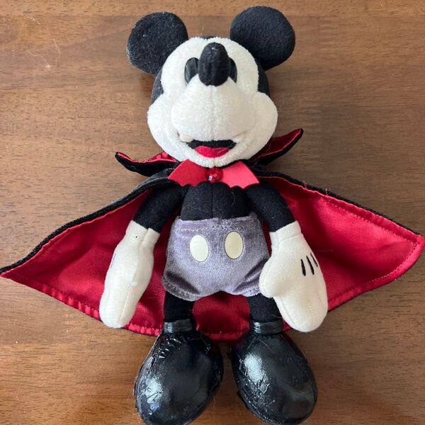 ディズニーリゾート ミッキー ぬいぐるみバッジ ハロウィン バンパイア 2014 ぬいぐるみ ディズニー ぬいば