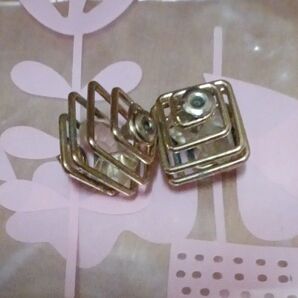 【新品未使用】ピアス、ピアスキャッチ 使い方多種 ペンダントトップ アジャスター