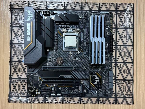Core i7-9700K+ASUSマザーボードセット