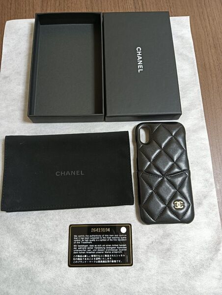 新品同様未使用。CHANEL iPhone X XS用 スマホケース