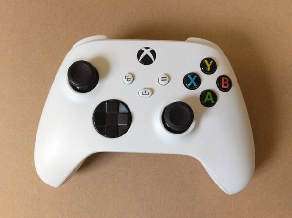 XBOX ワイヤレスコントローラー ホワイト