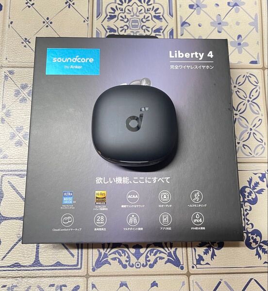Anker soundcore Liberty4 充電ケースのみ