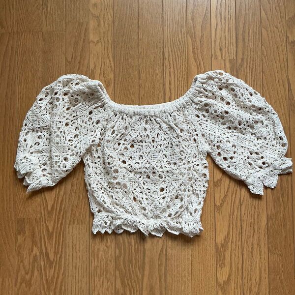 Ambre Neigeアンブルネージュ★透かし編みオフショルトップス