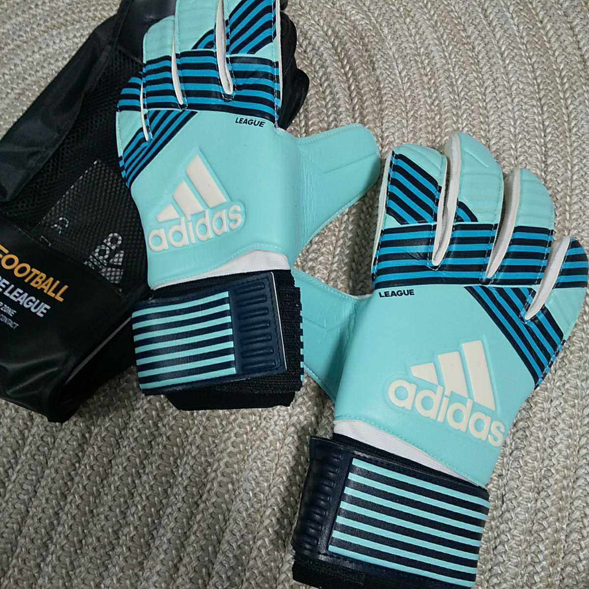 ヤフオク! -adidas キーパーグローブ エースの中古品・新品・未使用品一覧