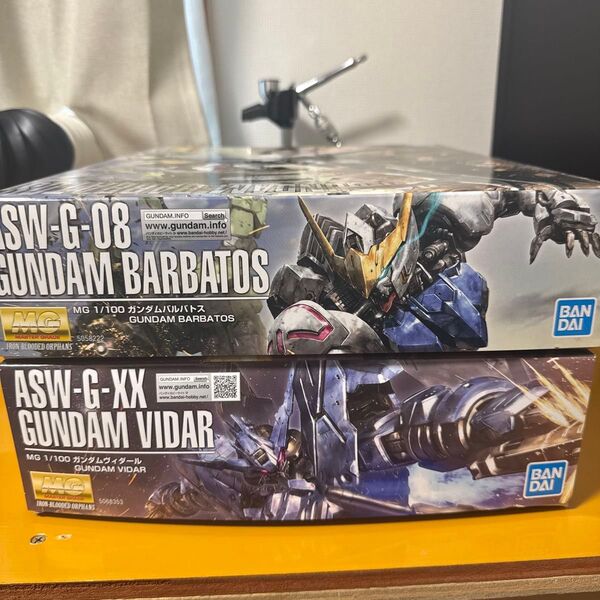MG ガンダムバルバトス ガンダムヴィダール バンダイ ガンプラ プラモデル