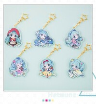 初音ミク 　　ボーカロイド 　　アクリル　キーホルダー　6個　 公式 海外限定_画像1