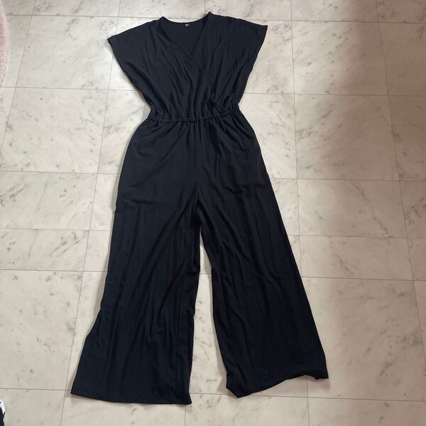 ユニクロ オールインワン 黒 S パンツ つなぎ サロペット ワンピース ワイドパンツ ポケット有