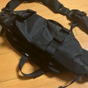 【美品】Code of Bell X-Pod II スリングバッグ (防水 多機能 拡張可能 メンズ EDC ブラック)