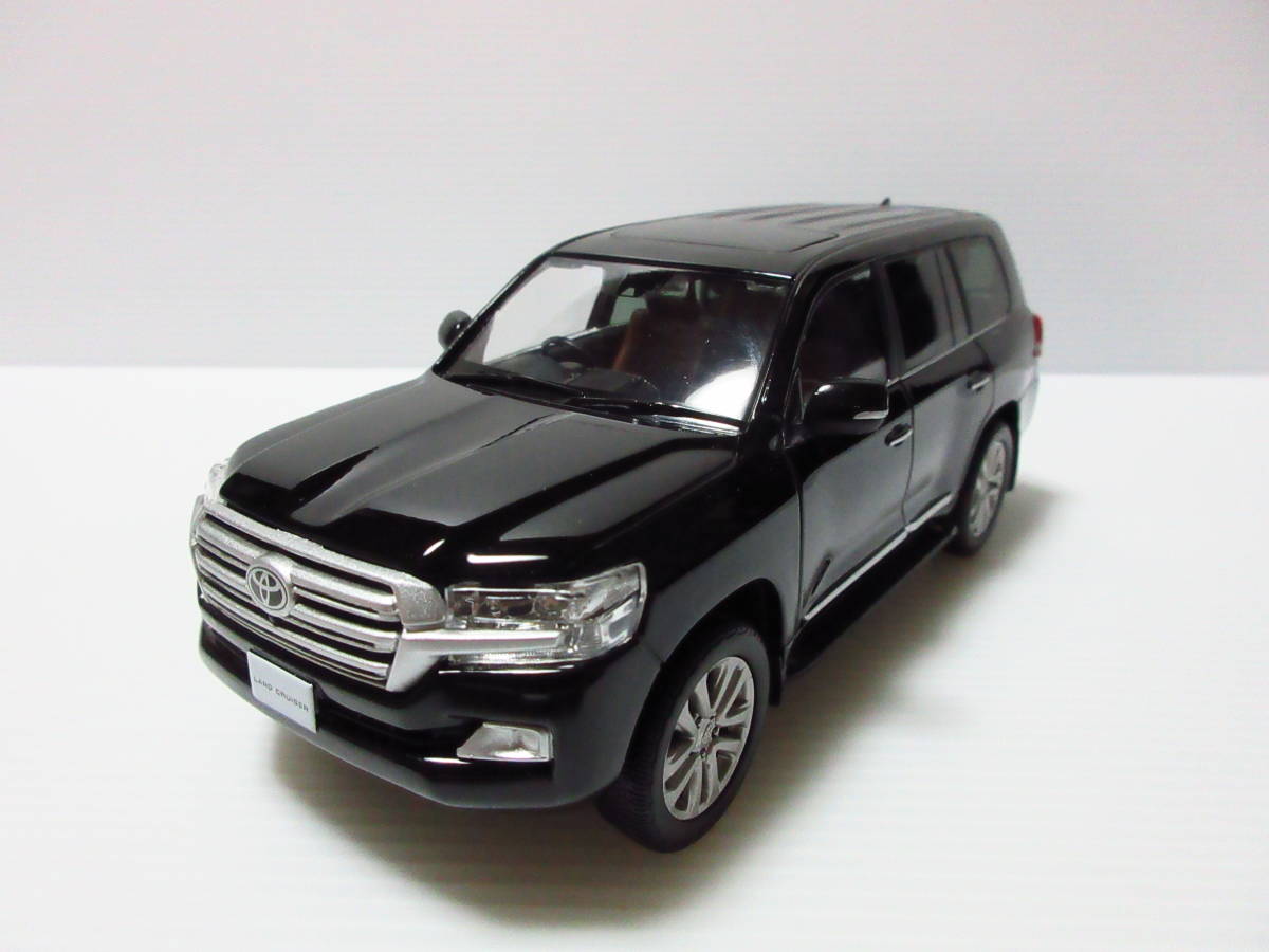 1/43 トヨタ ランドクルーザー 200 ダカールラリー 2022 チーム