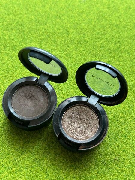 【テンプティング、ブラン】MAC マック アイシャドウ スモールアイシャドウ