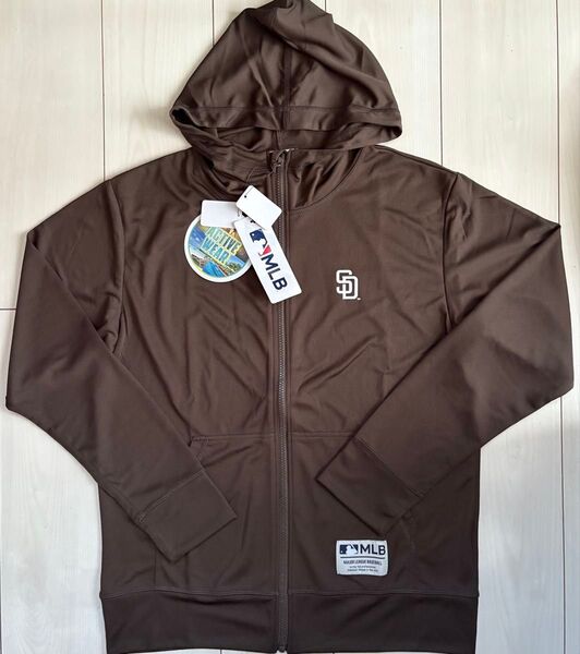新品 Lサイズ MLB パドレス 水陸両用 ラッシュガード