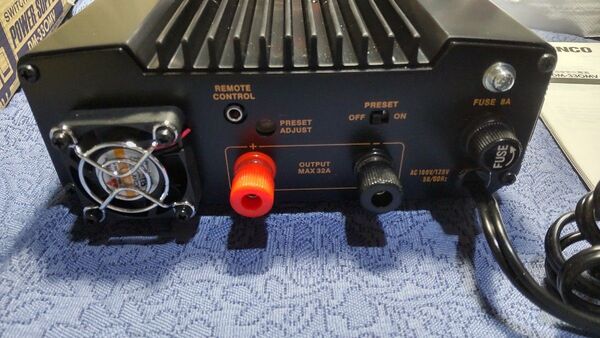 ALINCO DM-330MV スイッチング電源
