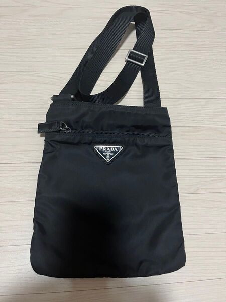 PRADA ショルダーbag 男女兼用