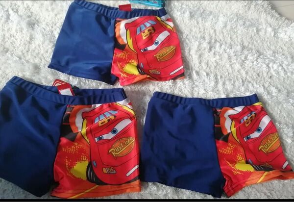 新品在庫処分カーズ水着男の子水着120cm140cm プール海1点