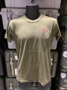 米軍 実物 放出品 極美品 USMC COMBAT ASSAULT BATTALION 半袖 Tシャツ THE IRON FIST アウトドア サイズ S