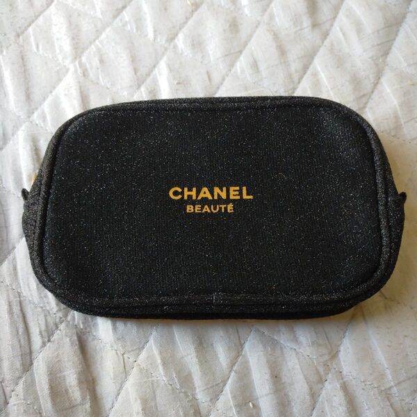 CHANEL ノベルティ ポーチ 新品未使用品