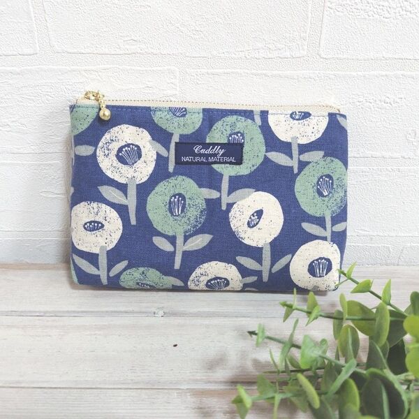 handmade 四角ポーチ15cm ファスナーポーチ お化粧ポーチにも♪ 北欧フラワーブルー pochette ハンドメイド
