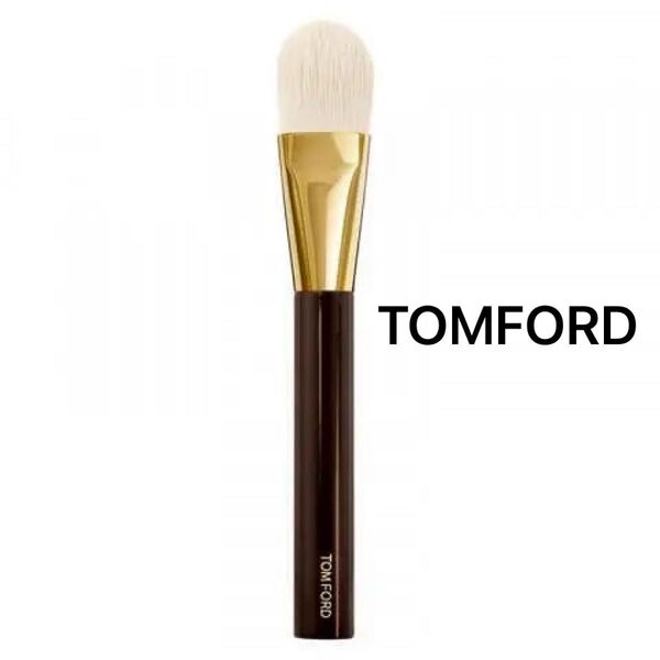 【美品】TOMFORD ファンデーションブラシ 01