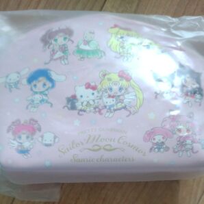 限定商品 レトロ商品 セーラームーン サンリオ ポーチ