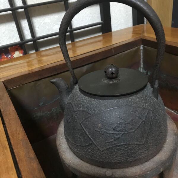 南部鉄瓶 龍文堂