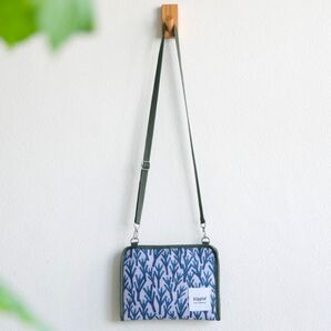 出産準備 母子手帳ケース パスポートケース 多機能 収納 おしゃれ ショルダーポーチ ショルダーバッグ お薬手帳