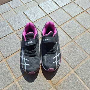 19キッズシューズ