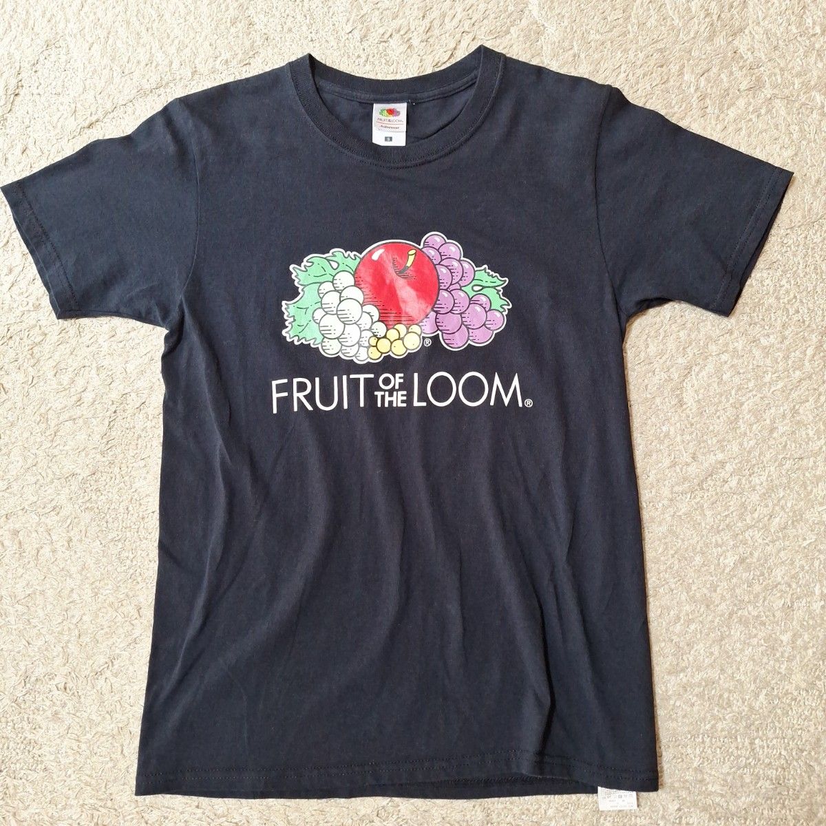 FRUIT OF THE LOOM Tシャツ S 黒 ブラック プリント 古着