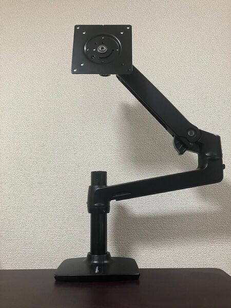 Amazon ベーシック モニターアーム エルゴトロン ergotron oem