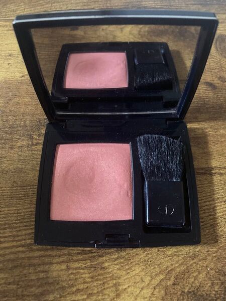 Dior チークカラー ディオールスキン ルージュブラッシュ 219ローズモンテーニュ イエベ春