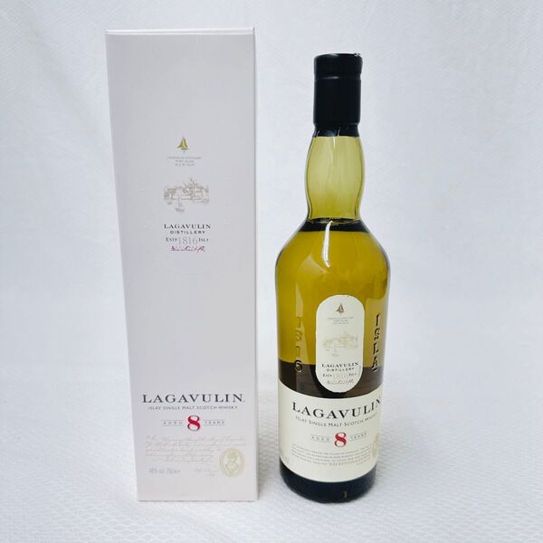 ラガヴーリン 8年 700ml シングルモルトスコッチウイスキー LAGAVULIN