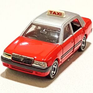 トミカ 香港タクシー トヨタ クラウン コンフォート ルース