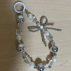 ビーズキーホルダー シルバー×クリア