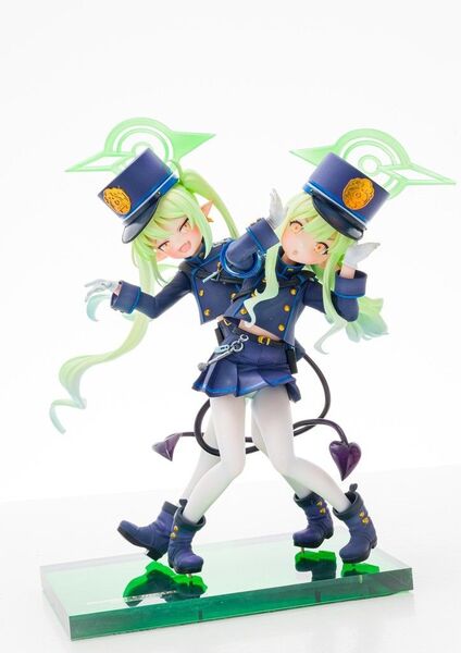 「ノゾミ&ヒカリ ブルーアーカイブ 1/7スケールガレージキット」未塗装未組立品 ブルアカ ヨースター Yostar アズレン