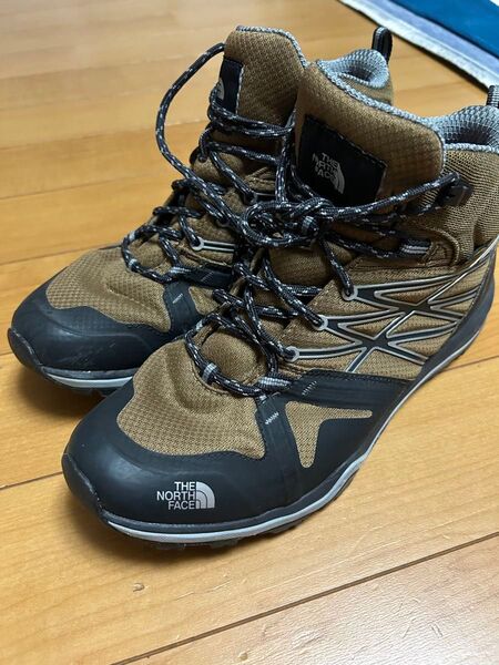 THE NORTH FACEのメンズ登山靴、HEDGEHOG FASTPACK、トレッキング ノースフェイス