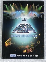 ★ 輸入盤 DVD / ASIA エイジア / MUSIC IN REVIEW / LIVE ライブ DVD / DVD 2枚組 + BOOK / リージョン ALL 823880021244_画像1