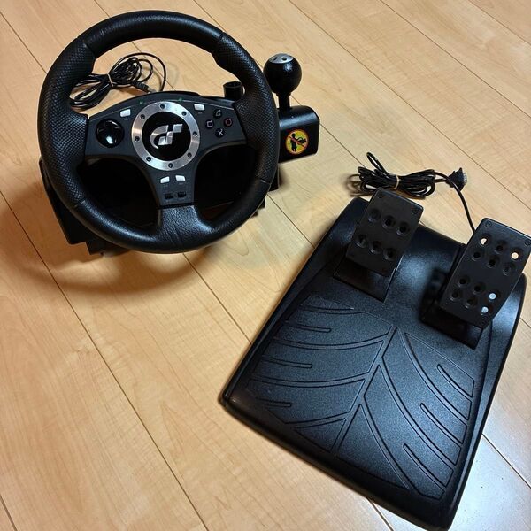 PS2/PS3/PC ロジクール GTフォースプロ ハンドル型コントローラー ハンコン グランツーリスモ GT Force Pro