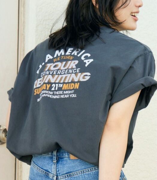 今季 Ungrid アングリッド Tシャツ ツアーロゴルーズTee