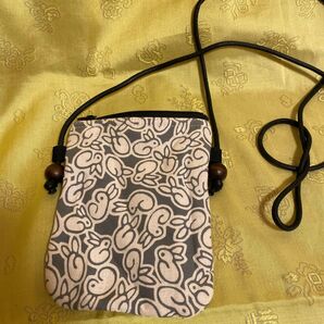 ウサギ柄 巾着型ミニポシェット