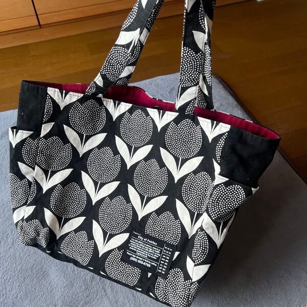 ハンドメイド トートバッグ大きめ