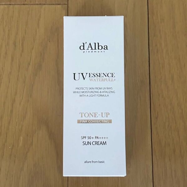 d'Alba ダルバ ウォータフルトーンアップ サンクリーム ピンク