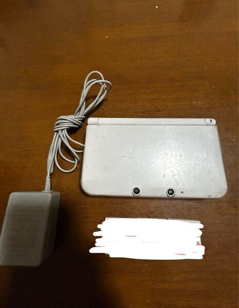 ニンテンドー 3DS LLホワイト