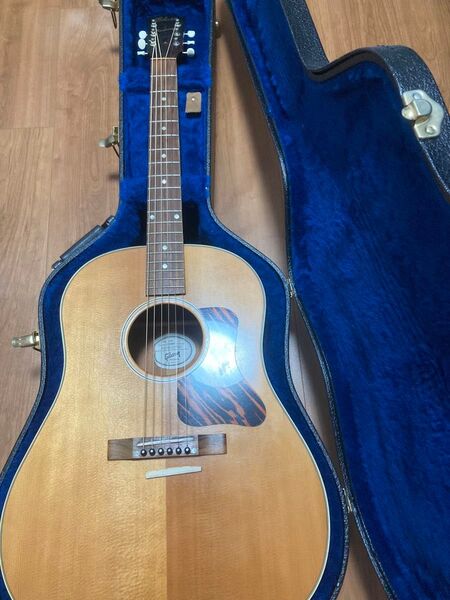 Gibson J-35 Antique Natural 2013年製 ピックアップ無し