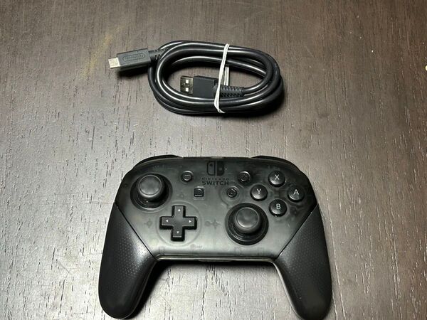 任天堂 ニンテンドースイッチ Proコントローラー プロコン