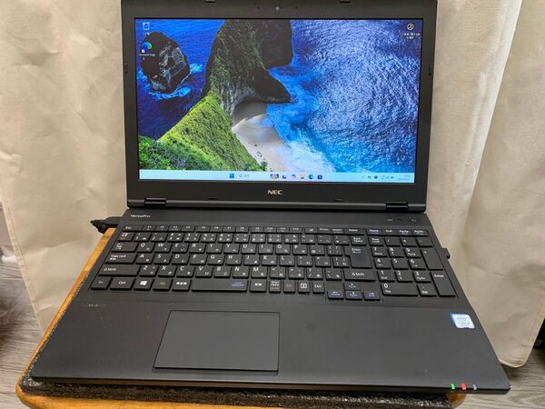 使えるノートPC! NEC VersaPro VL-2 i5 8250U メモリ8GB Win11Pro!