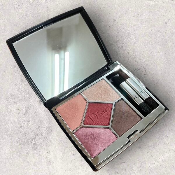 Dior サンク クルール クチュール 879 アイシャドウ アイパレット ディオール ルージュ トラファルガー