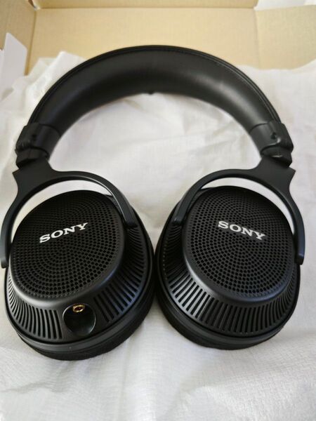 新品購入品 SONY MDR-MV1 ヘッドホン ソニー 開放型