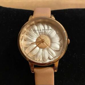 【OLIVIA BURTON】腕時計 3Dデイジー ローズゴールド ※電池切れ 腕時計